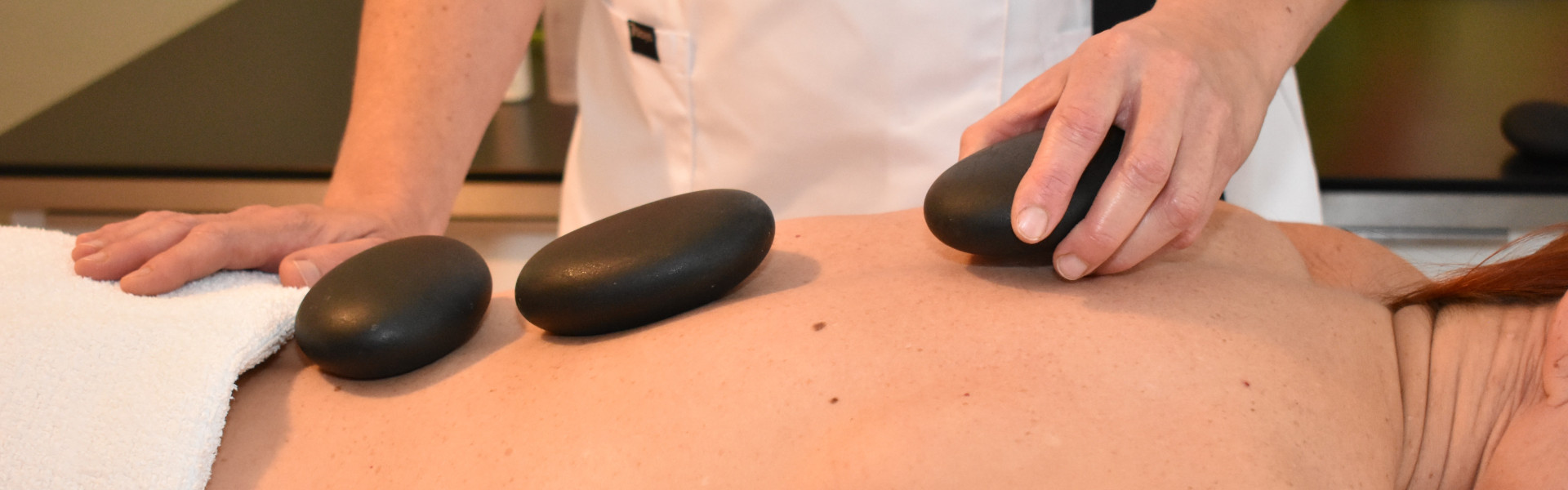 hotstone massage behandeling hotstone massage behandeling